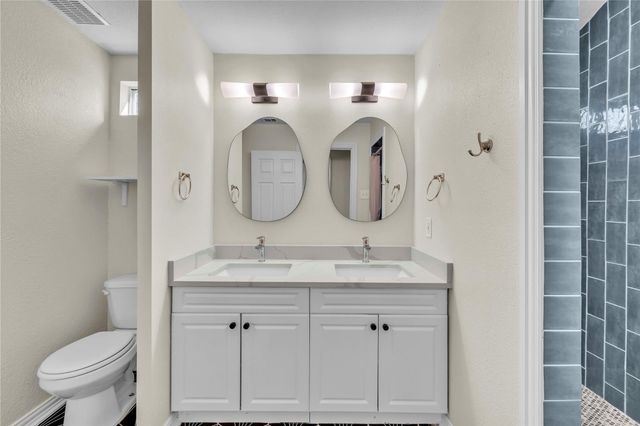 2403 S 3rd ST, Austin, TX 78704