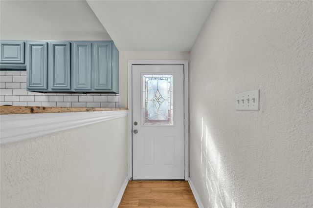 2403 S 3rd ST, Austin, TX 78704