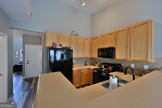 151 Spring Way Square, Canton, GA 30114