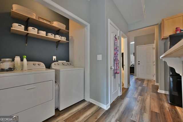 151 Spring Way Square, Canton, GA 30114