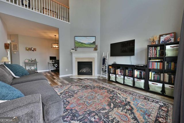 151 Spring Way Square, Canton, GA 30114