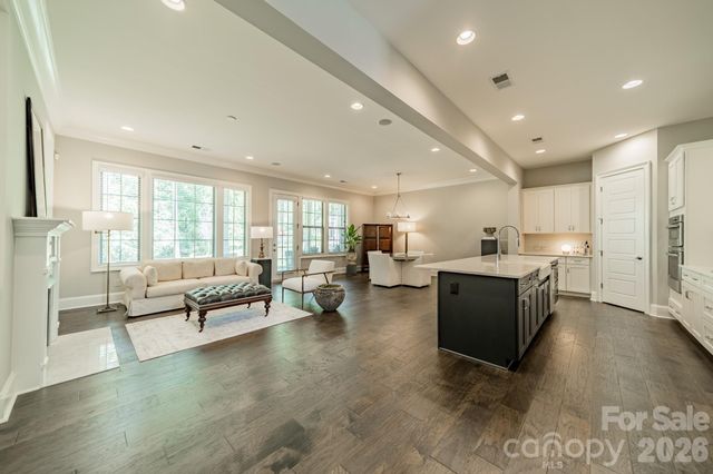 5920 Tindall Park Drive, Charlotte, NC 28210