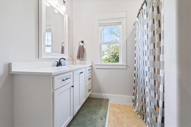 13 Carsaig Circle, Bella Vista, AR 72715