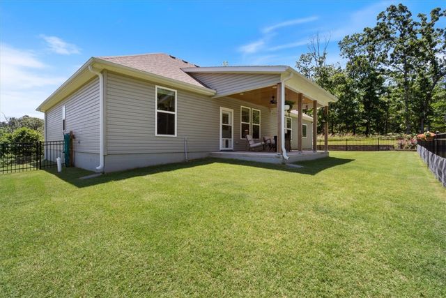 13 Carsaig Circle, Bella Vista, AR 72715