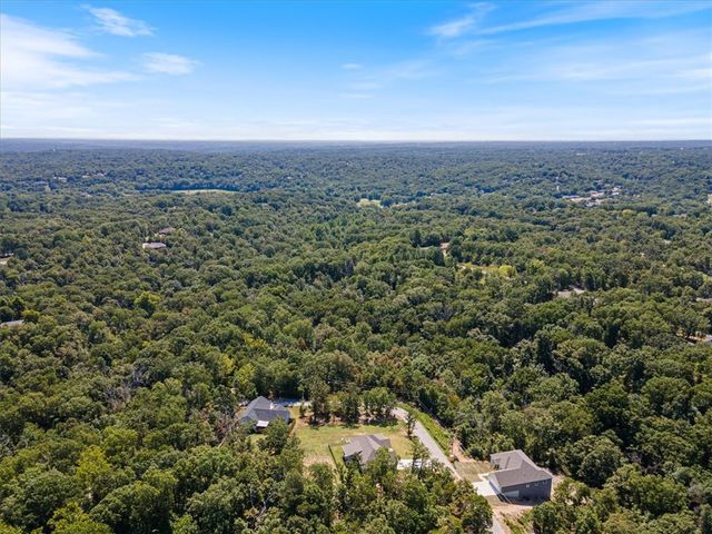 13 Carsaig Circle, Bella Vista, AR 72715