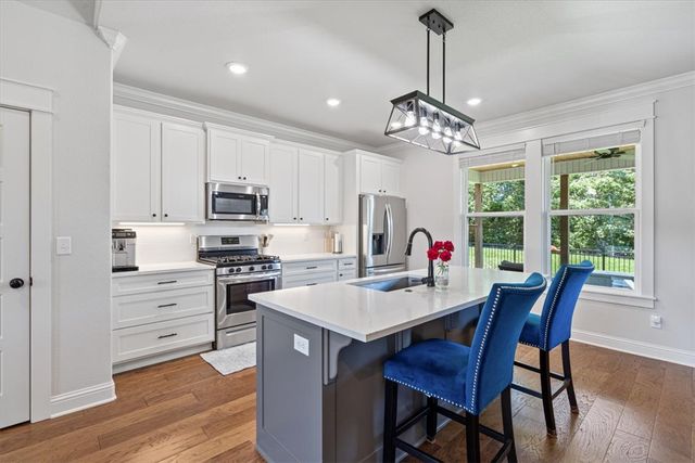 13 Carsaig Circle, Bella Vista, AR 72715