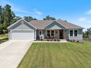 13 Carsaig Circle, Bella Vista, AR 72715