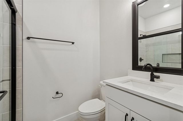 6605 N NEBRASKA AVENUE 20, Tampa, FL 33604