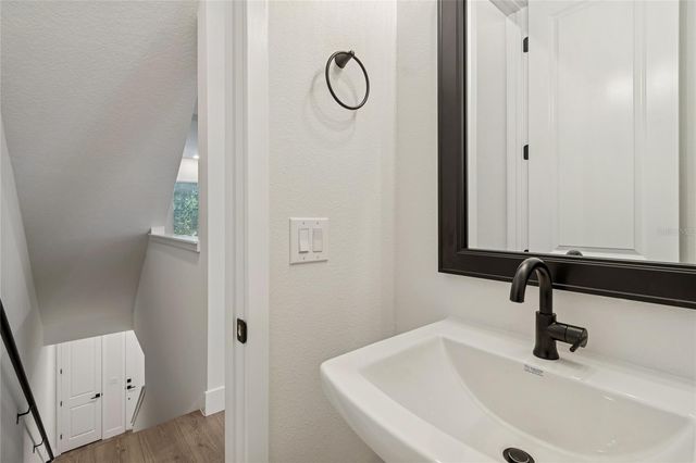 6605 N NEBRASKA AVENUE 20, Tampa, FL 33604