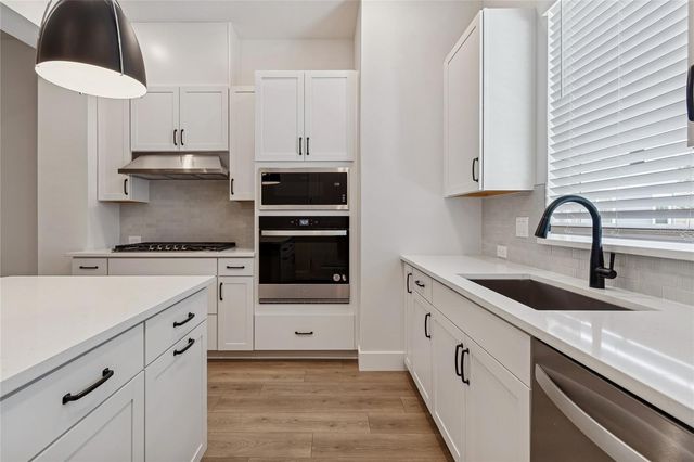 6605 N NEBRASKA AVENUE 20, Tampa, FL 33604