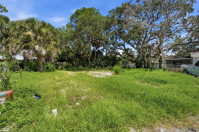 4925 AMHERST COURT, New Port Richey, FL 34652