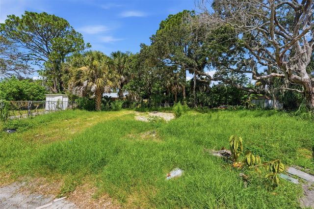 4925 AMHERST COURT, New Port Richey, FL 34652