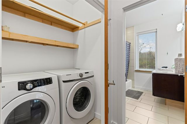 157 W Martin Luther King Jr Boulevard, Fayetteville, AR 72701