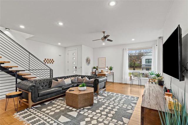 157 W Martin Luther King Jr Boulevard, Fayetteville, AR 72701