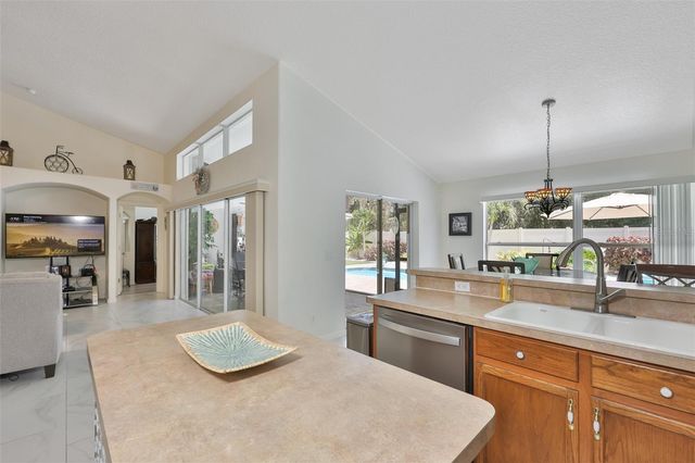 7613 NOTTINGHILL SKY DRIVE, Apollo Beach, FL 33572