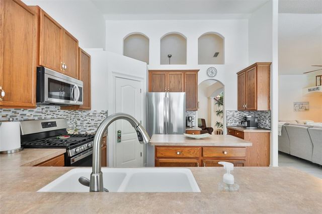 7613 NOTTINGHILL SKY DRIVE, Apollo Beach, FL 33572