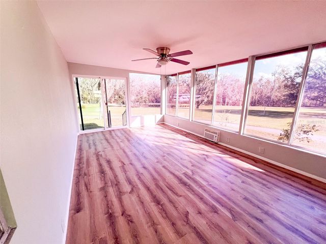 29129 JOHNSTON ROAD 2557, Dade City, FL 33523