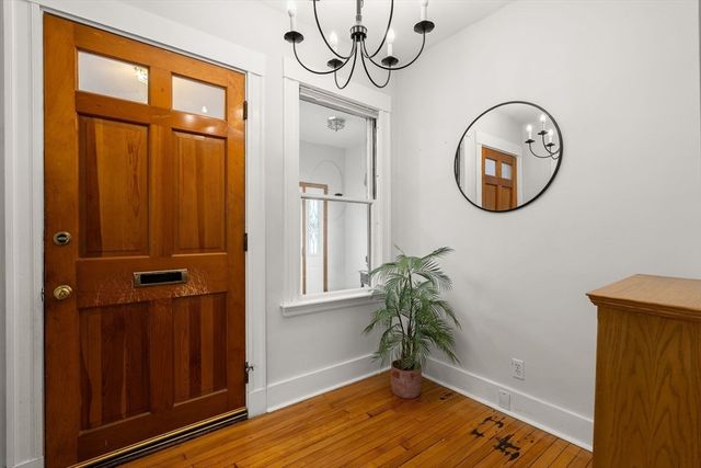 1 Clayton St 1, Watertown, MA 02472