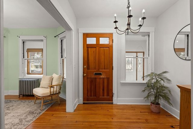 1 Clayton St 1, Watertown, MA 02472