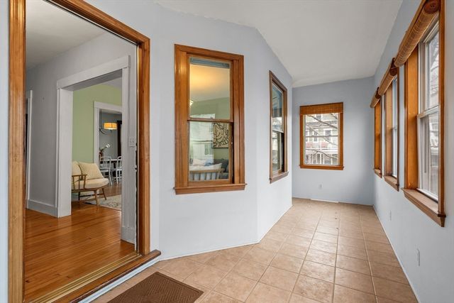 1 Clayton St 1, Watertown, MA 02472