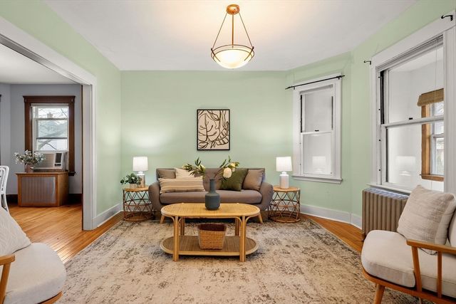 1 Clayton St 1, Watertown, MA 02472