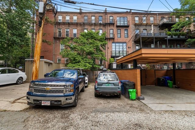 32 Yarmouth St 2, Boston, MA 02116