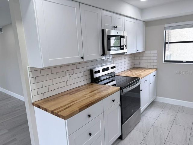 3300 COVE CAY DRIVE 2A, Clearwater, FL 33760