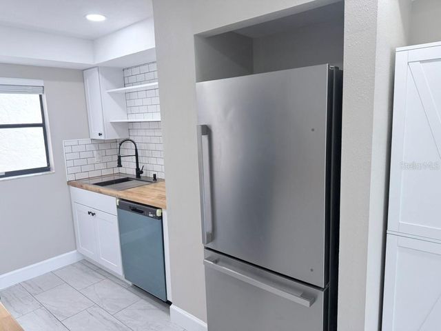 3300 COVE CAY DRIVE 2A, Clearwater, FL 33760