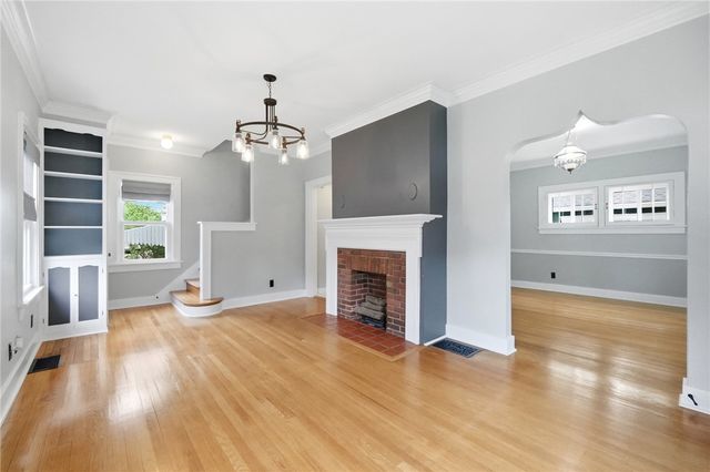 241 Orchard Drive, Oakwood, OH 45419