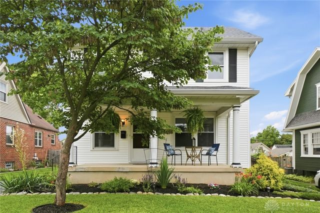 241 Orchard Drive, Oakwood, OH 45419
