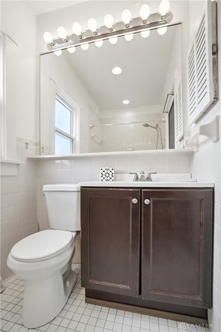 241 Orchard Drive, Oakwood, OH 45419