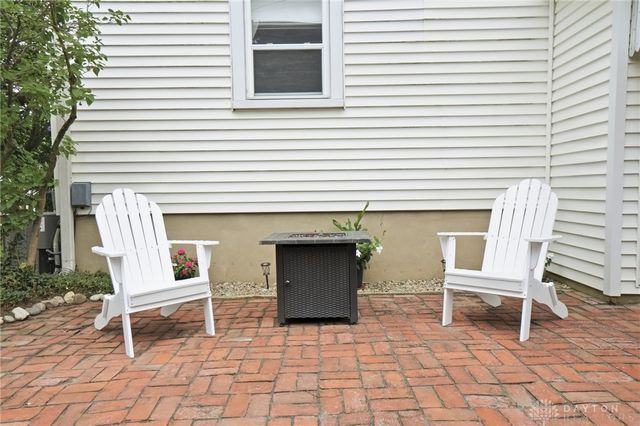 241 Orchard Drive, Oakwood, OH 45419