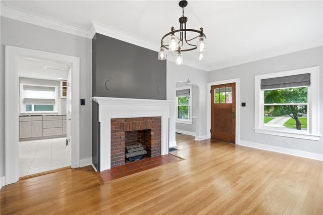 241 Orchard Drive, Oakwood, OH 45419