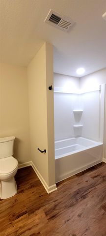 1401 E Evergreen, Derby, KS 67037