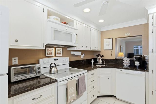 220 SANTA MARIA STREET 342, Venice, FL 34285