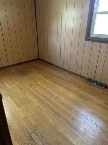 1744 State Street, Holland, MI 49424
