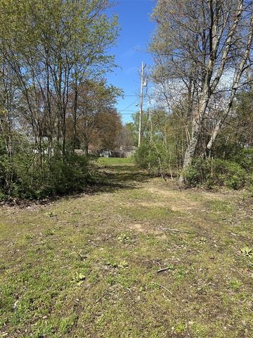1744 State Street, Holland, MI 49424