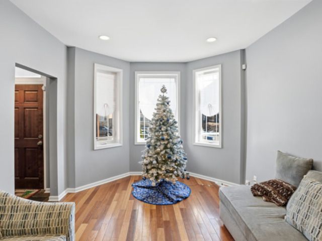 7118 S Indiana Avenue, Chicago, IL 60619