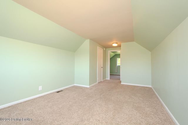 3143 Commander Dr, Louisville, KY 40220