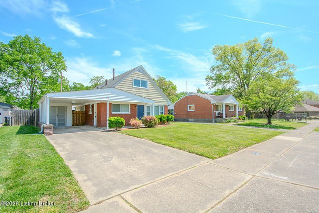 3143 Commander Dr, Louisville, KY 40220