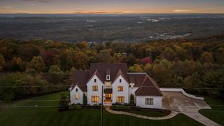 1006 Sawyer Cemetery Road, Signal Mountain, TN 37377