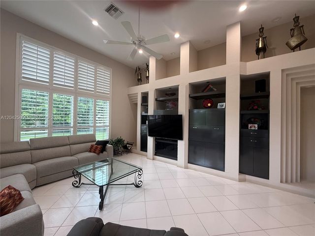 2733 Meadowood Drive, Weston, FL 33332