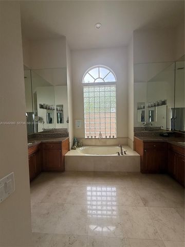 2733 Meadowood Drive, Weston, FL 33332