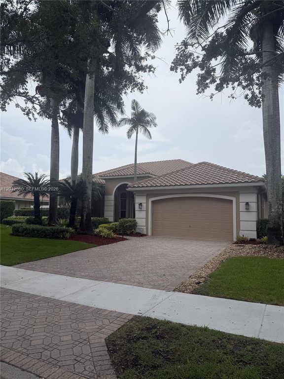 2733 Meadowood Drive, Weston, FL 33332