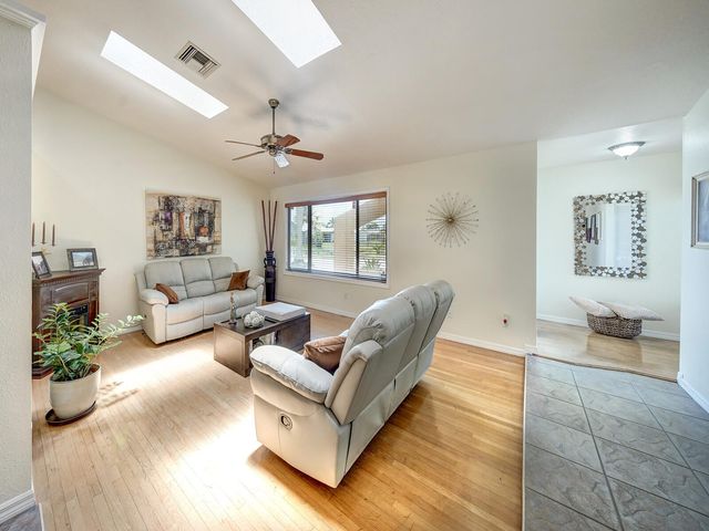 7625 Sunflower Drive, Margate, FL 33063