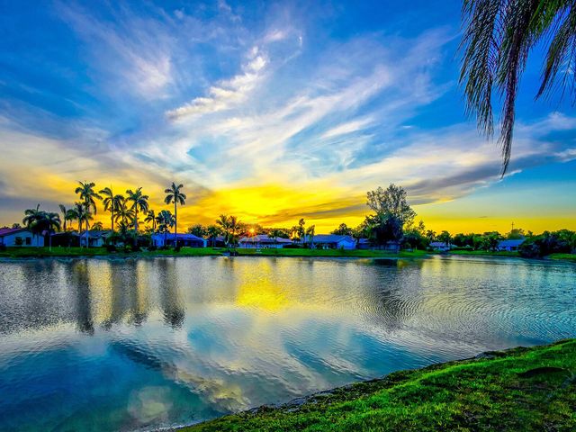 7625 Sunflower Drive, Margate, FL 33063