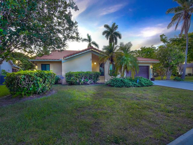 7625 Sunflower Drive, Margate, FL 33063