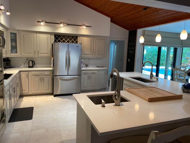 2903 Banyan Boulevard Circle NW, Boca Raton, FL 33431