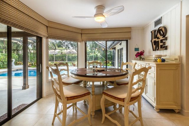 2903 Banyan Boulevard Circle NW, Boca Raton, FL 33431