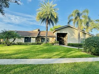 2903 Banyan Boulevard Circle NW, Boca Raton, FL 33431